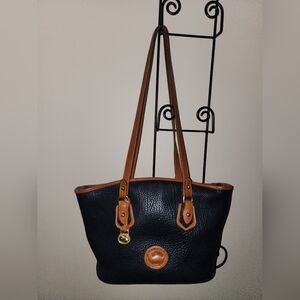 Dooney And Bourke Leather Navy Blue Vintage Shoulder Purse